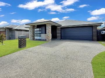 Medowie, Port Stephens - Parking, Air conditioning