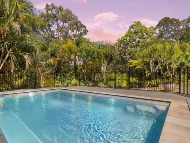 Stunning Private Family Home with In ground Pool on a Spacious 2369m2 Allotment
