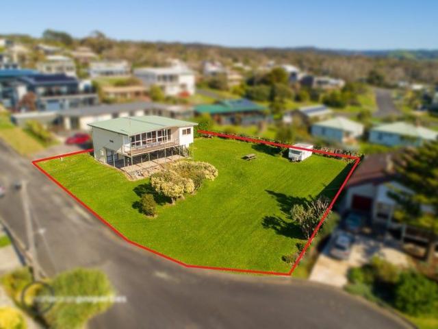 Stunning rare double block with world class views