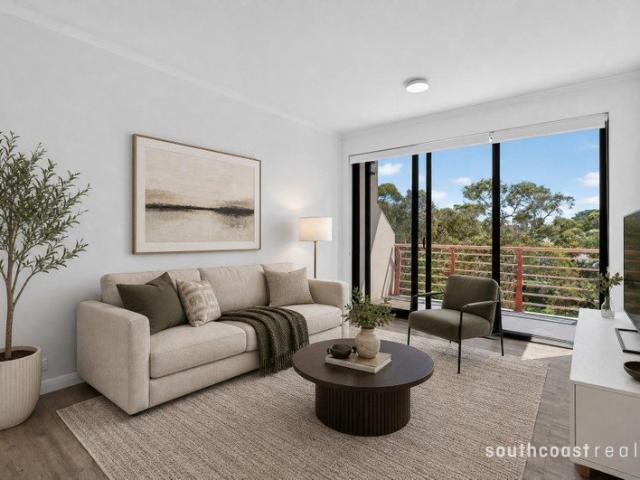 STUNNING RENOVATED APARTMENT
