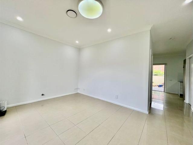 Stunning Renovated Three Bedroom Townhouse Doonside
