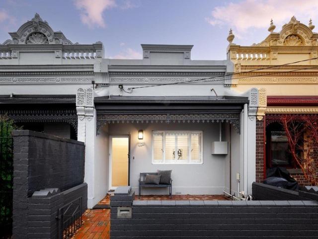 Stunning renovation in a timeless terrace
