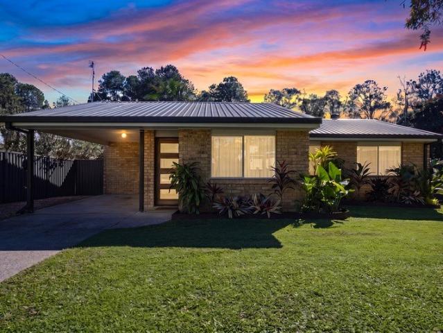 Stunning Renovation in Heart of Beerwah!