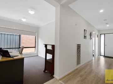 STUNNING RESIDENCE FOR RENT IDEAL FOR FAMILIES!