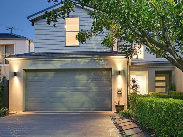 Stunning Residence in Picturesque Area