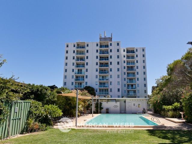 Stunning River Views & Resort Style Living in Riverview Gardens