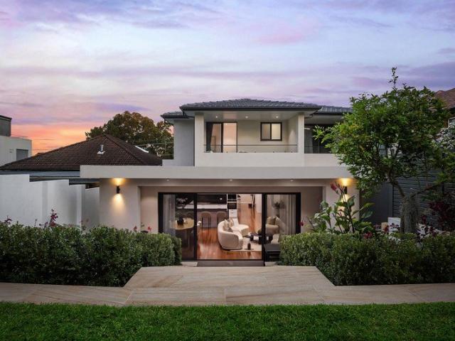 Stunning sanctuary of contemporary craftsmanship