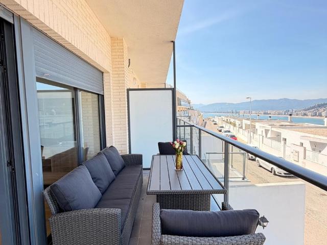Stunning sea views,A quiet, peaceful neighborhood