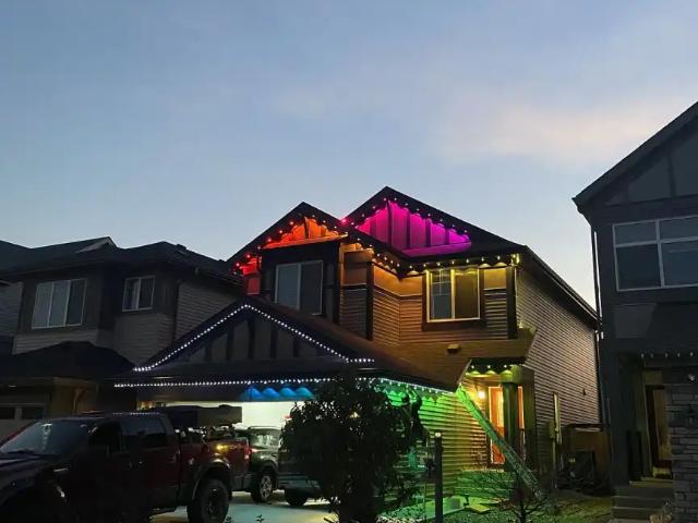 Stunning Secord Family Home – Solar Powered with A/C & Backyard Oasis!