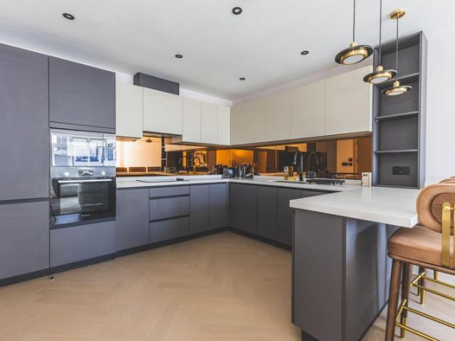 Stunning Selection of 2 Bedroom Apartments E1