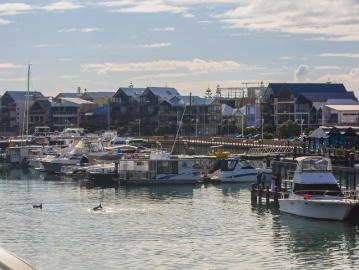 STUNNING SHORT STAY IN SOUTH HARBOUR