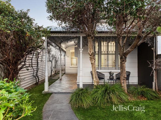 Stunning single level Victorian