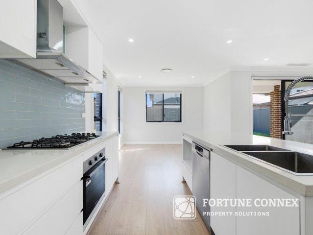 Stunning six bedroom Modern Home in a Prime Location