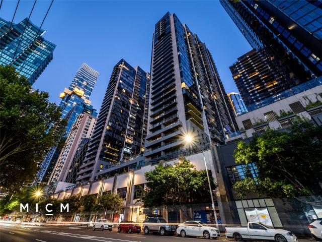 Stunning Southbank Living on the 19th floor of the City tower