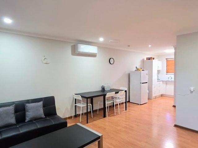 Stunning, Spacious & Well Kept Villa w/ in a Quiet & Convenient Pocket. Easy care, Lifestyle & Convenience what more could you need?