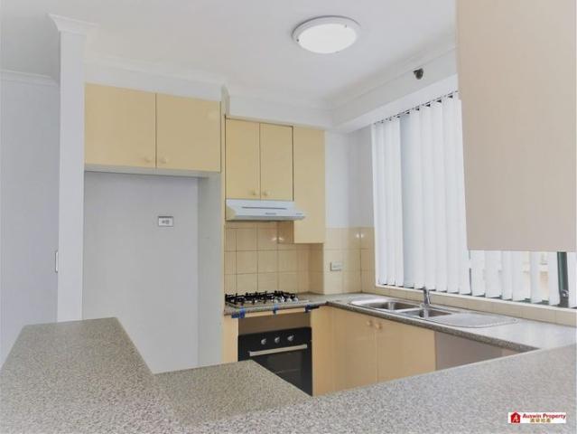 STUNNING & SPACIOUS APARTMENT IN PRIME LOCATION