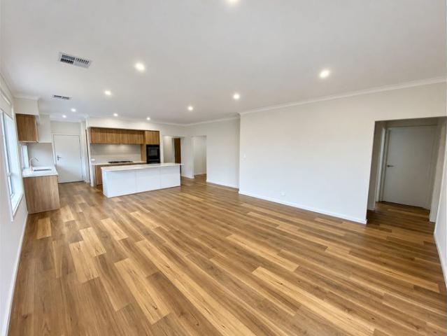 Stunning Spacious Brand New Family Home
