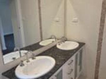 Harrison, Yass Valley, Victoria - Parking