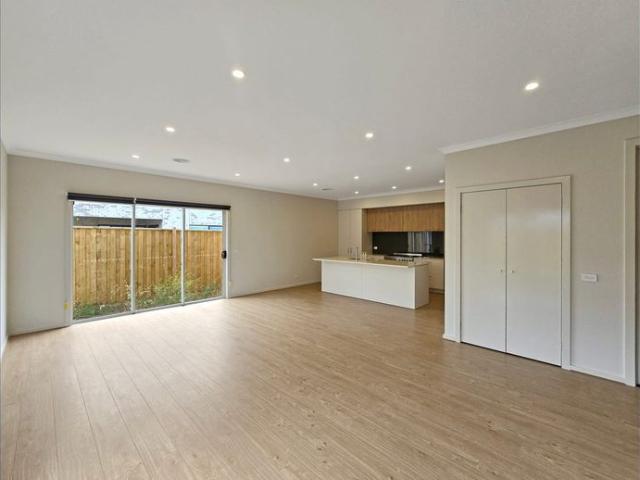 Stunning & Spacious Family Home!