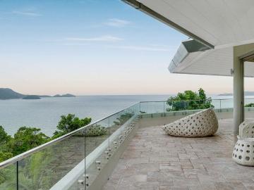 Stunningly Beautiful Home with Ocean Views over the Coral Sea to Bedarra Island and Beyond