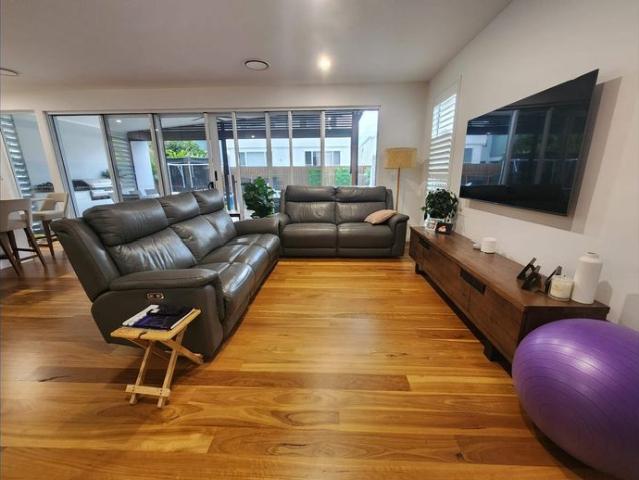 Modern Architecturally Designed Home in the Heart of Palm Beach