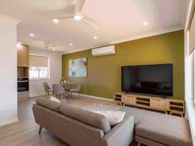 STUNNINGLY RENOVATED GEM IN SOUTH PENRITH!