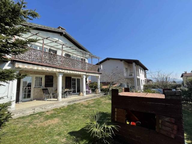 STUPENDA VILLA UNIFAMILIARE 4.5 LOCALI CON GIARDINO A STABIO