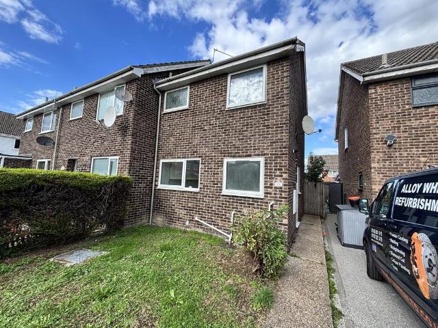 Sturdee Close, THETFORD 2 bed house to rent £1,100 pcm £254 pw