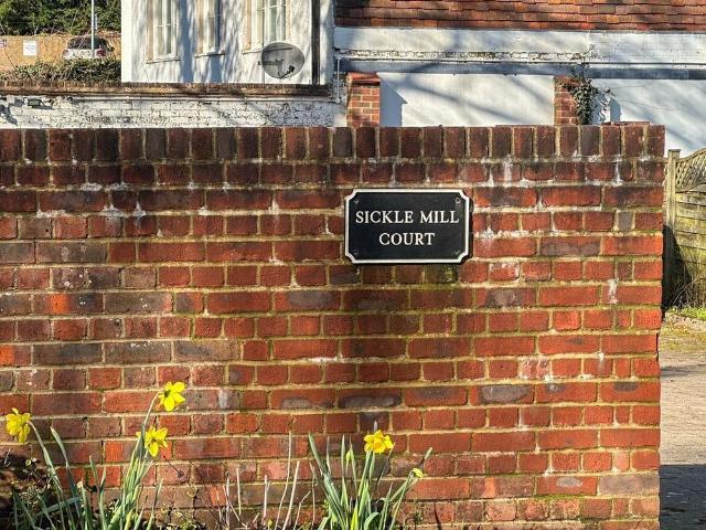 Sturt Road, Haslemere 1 bedroomProperty for lettings Seymours