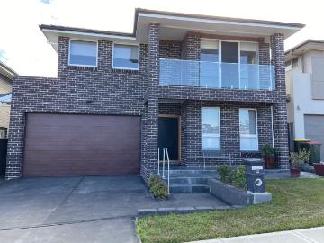 Style & Convenience in Schofields!