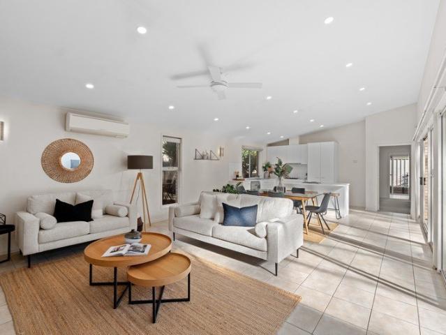 Style, Space and a Sea Glimpses in Coast Estate