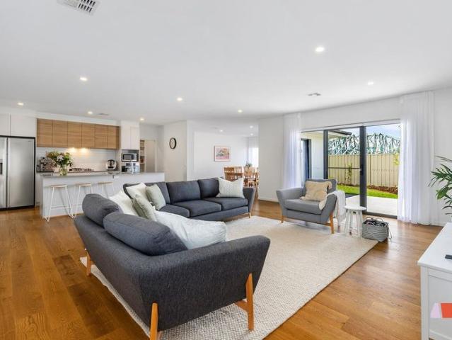 STYLE, SPACE & SOPHISTICATION!