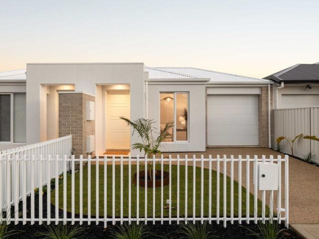 Style & Sustainability at the Heart of City & Sea