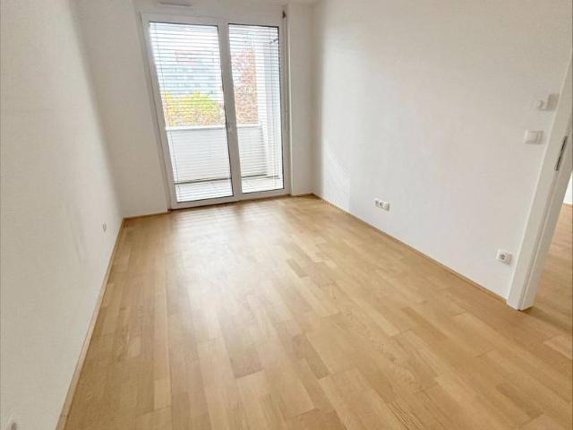 STYLISCHE 2 ZIMMER WOHNUNG MIT LOGGIA IN FH NÄHE