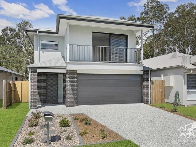 Stylish Multi Level 4 Bedroom Home!