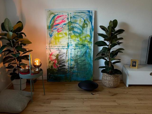 Stylish Maisonette Apartment in the heart of Bilk, Dusseldorf Amsterdam Apartments for Rent