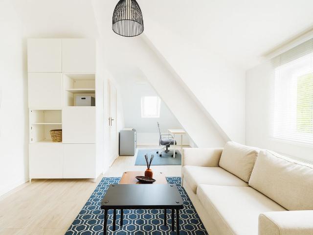 Stylish Maisonette on Two Levels – Nikolassee, Berlin Amsterdam Apartments for Rent