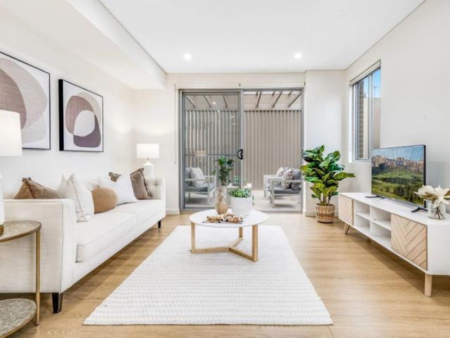 Stylish mid floor apartment at 'The Croft', Beecroft Public zoned