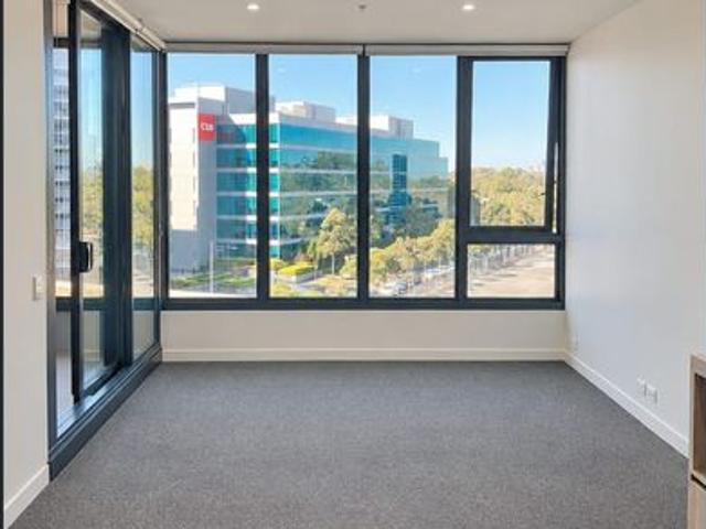 Stylish Modern 1 Bedroom with Enclosed Balcony for LEASE next to North Ryde Metro Station