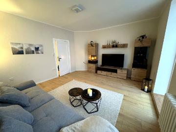 Stylish & Modern 2 Room Apartment with Private Sunroom Office in Das Viertel, Bremen, Bremen Amsterdam Apartments for Rent