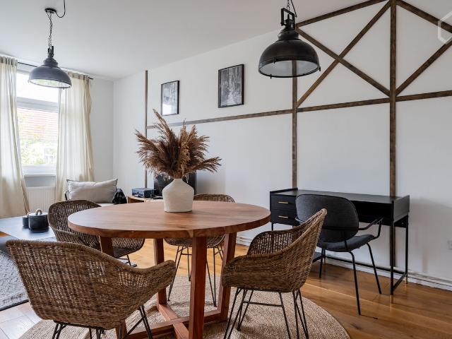 Stylish & Modern 2 Room Apartment 74 sqm in Central Berlin Moabit, Berlin Amsterdam Apartments for Rent