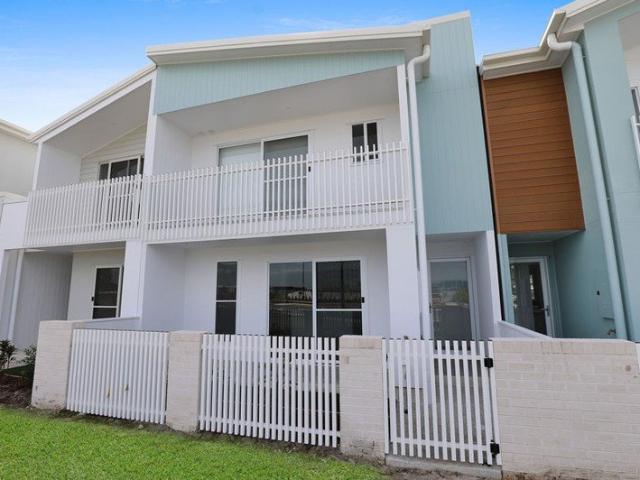 Stylish Modern Terrace Home in the Heart of Nirimba