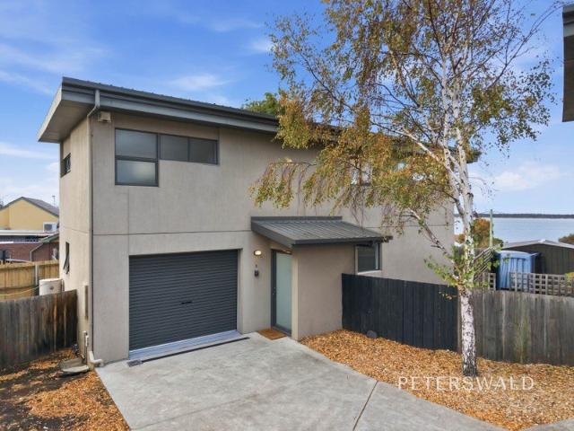 Well designed townhouse with water views so much value here