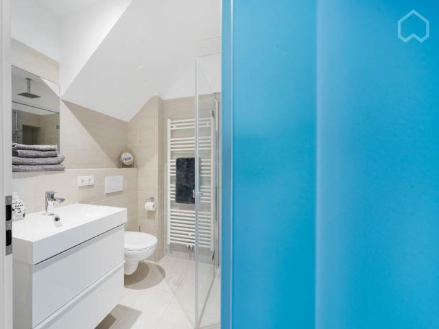 Stylish & modern apartment in dream location with terrace and garden, Koln Amsterdam Apartments for Rent