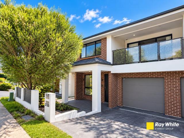 Stylish Modern Duplex in a Prime Family Friendly Location