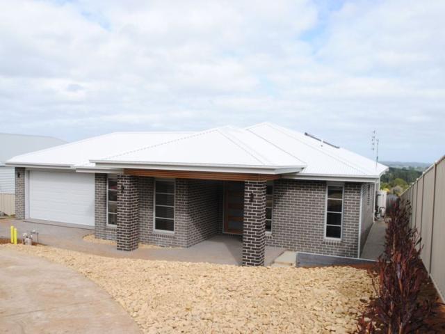 Stylish & Modern Family Home *BREAK LEASE