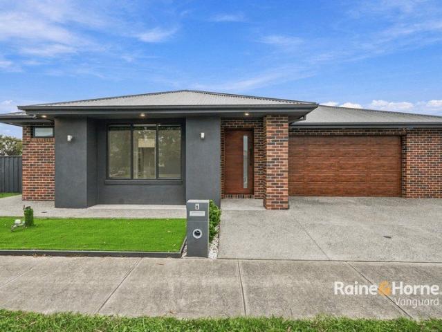 Stylish & Modern Family Living in Doreen