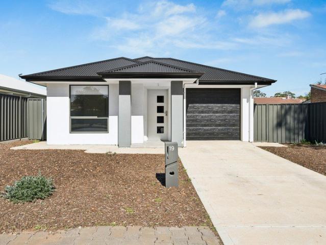 Stylish Modern Four Bedroom Home