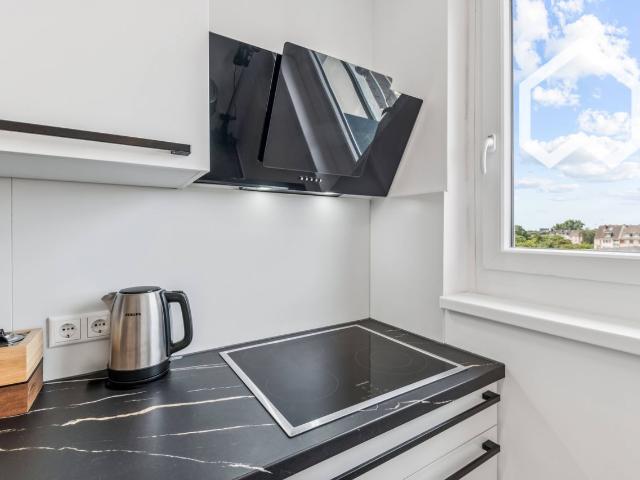 Stylish & modern flat in Rath, Düsseldorf, Dusseldorf Amsterdam Apartments for Rent