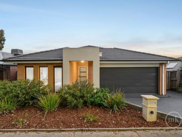 Stylish, Modern Living in a Convenient Location